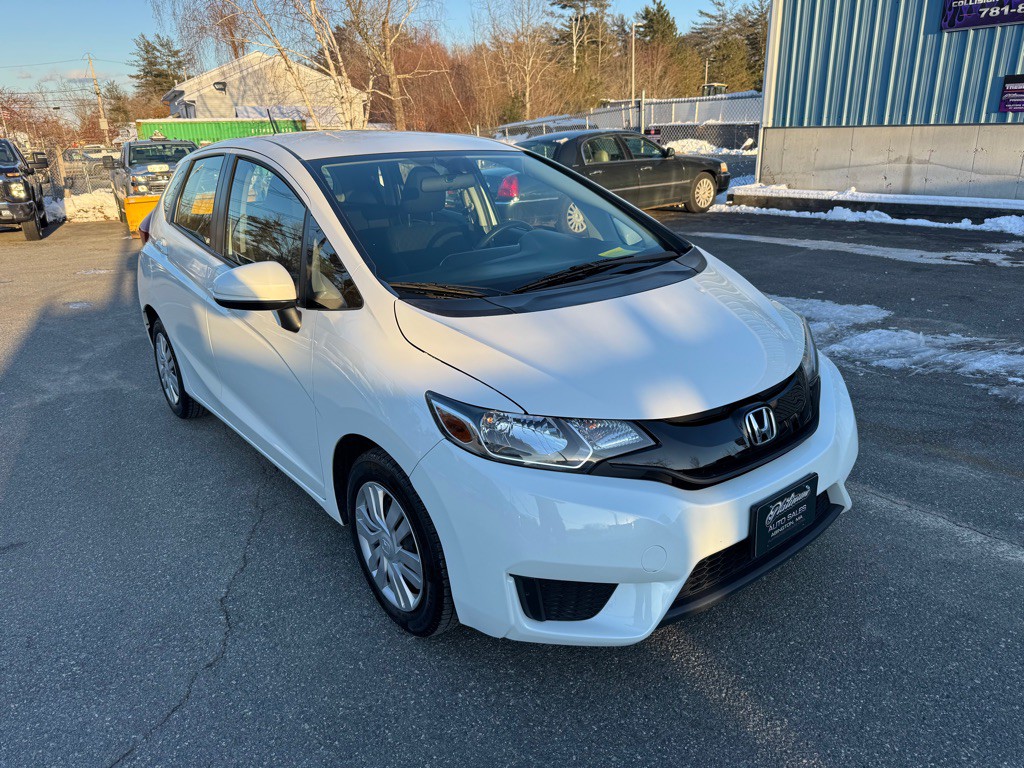 2017 Honda Fit Image 2