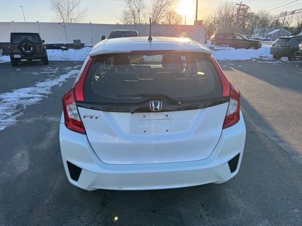 2017 Honda Fit Image 7
