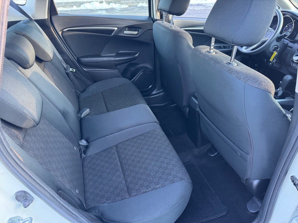 2017 Honda Fit Image 15