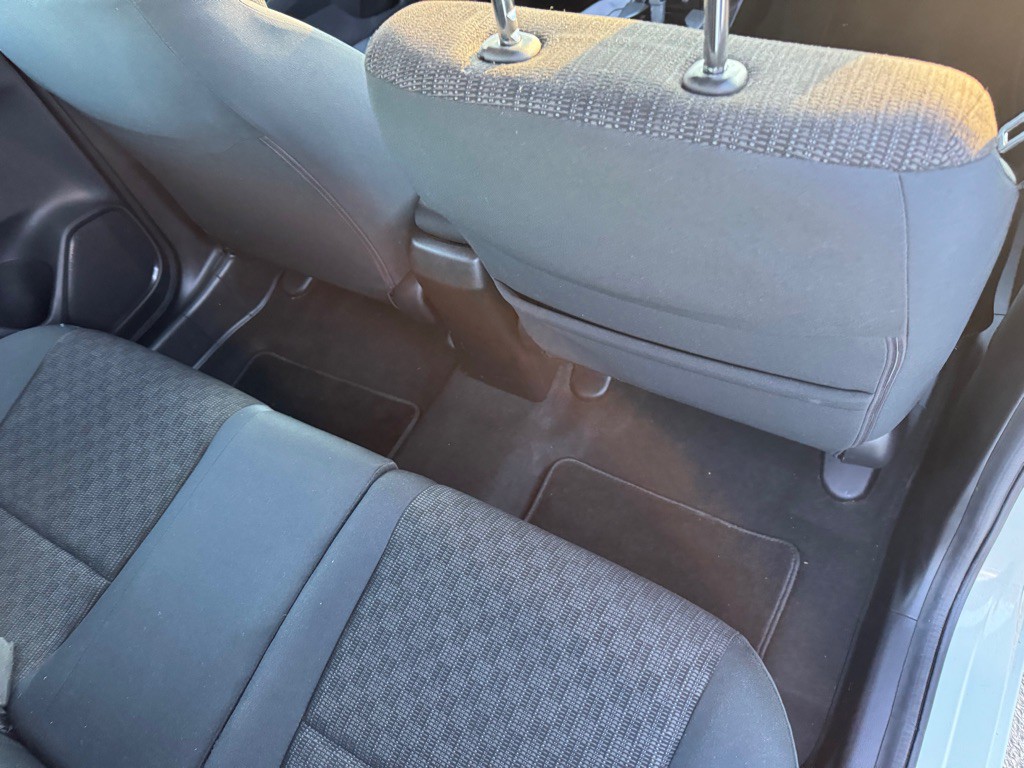 2017 Honda Fit Image 18