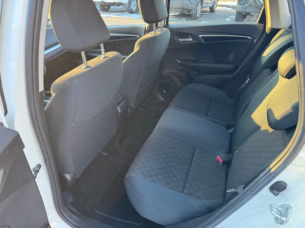 2017 Honda Fit Image 20