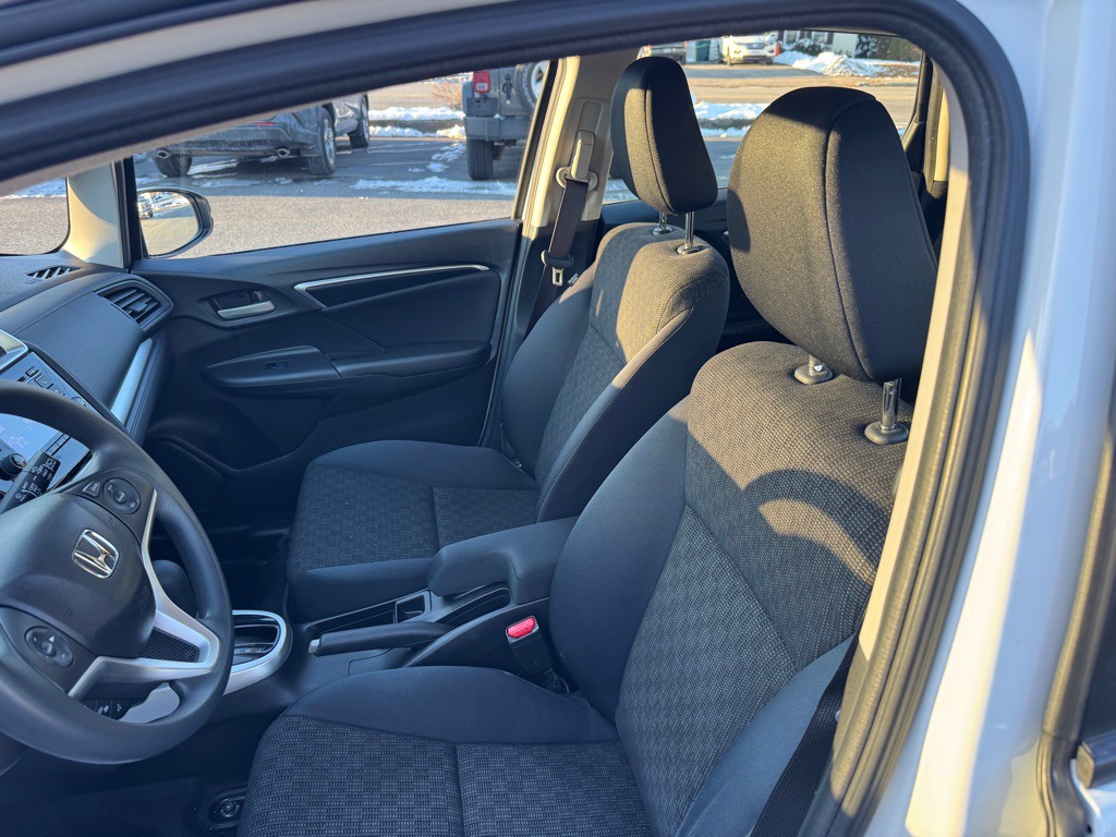 2017 Honda Fit Image 23