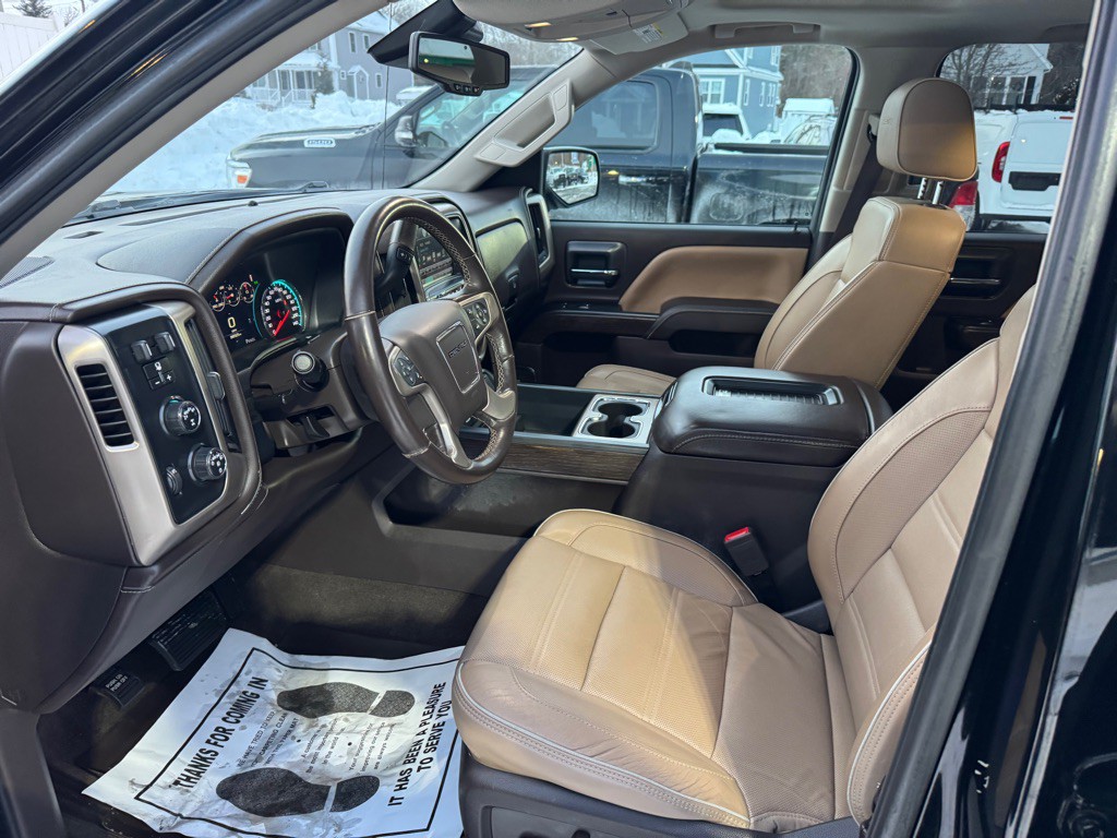 2018 GMC Sierra Image 24