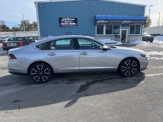 Image for 2024 Honda Accord Touring Hybrid ID: 7194103