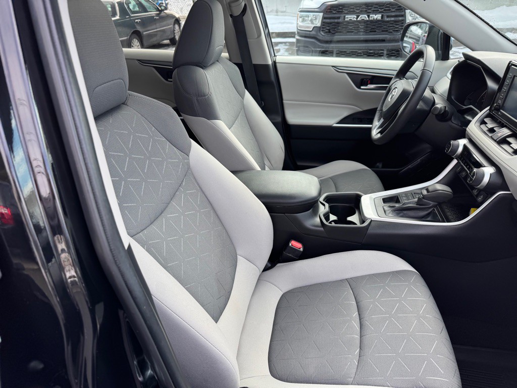 2021 Toyota Rav4 Image 9