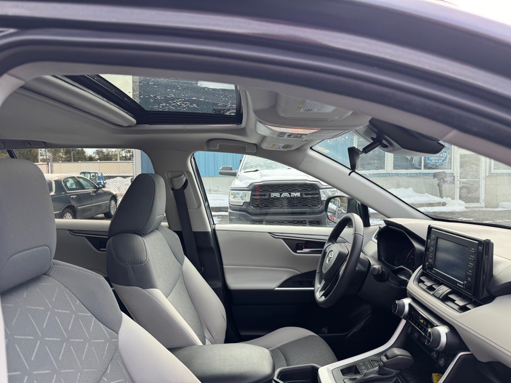 2021 Toyota Rav4 Image 10