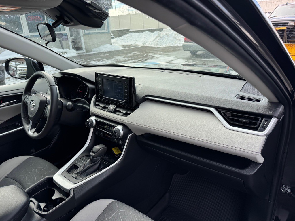 2021 Toyota Rav4 Image 11