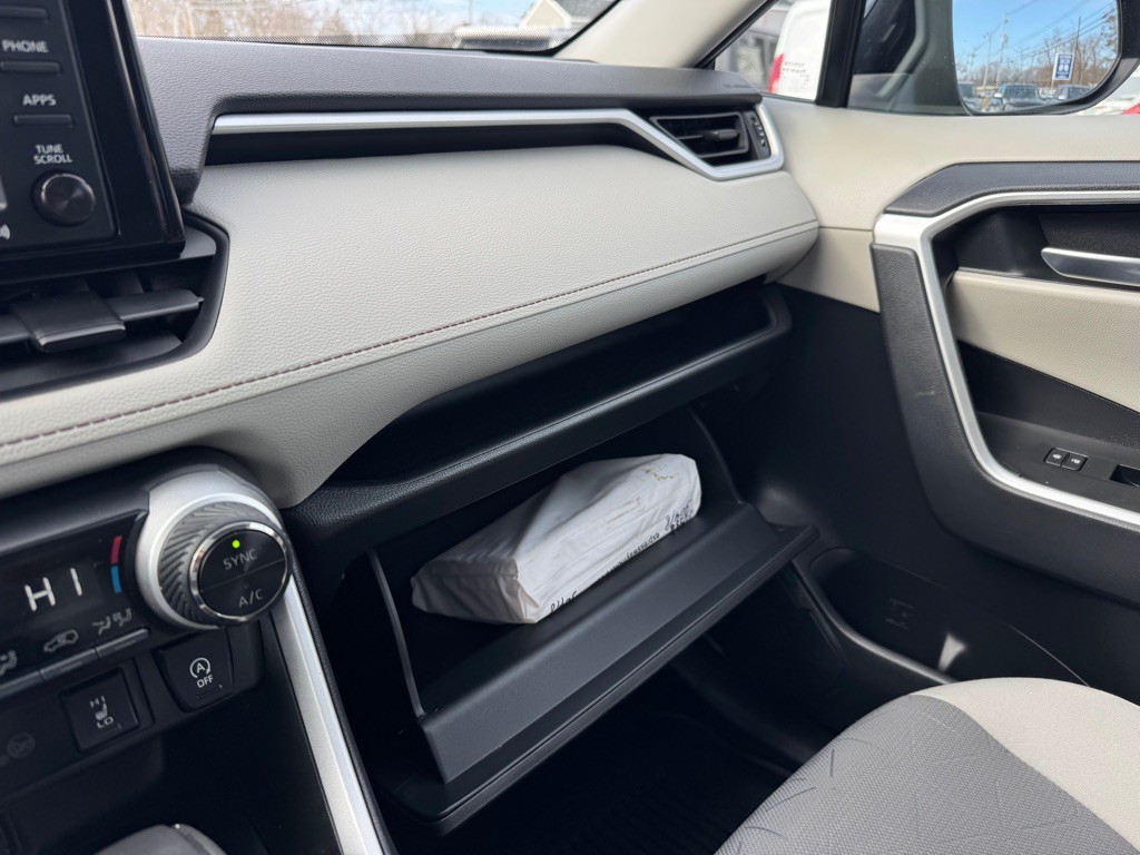 2021 Toyota Rav4 Image 24