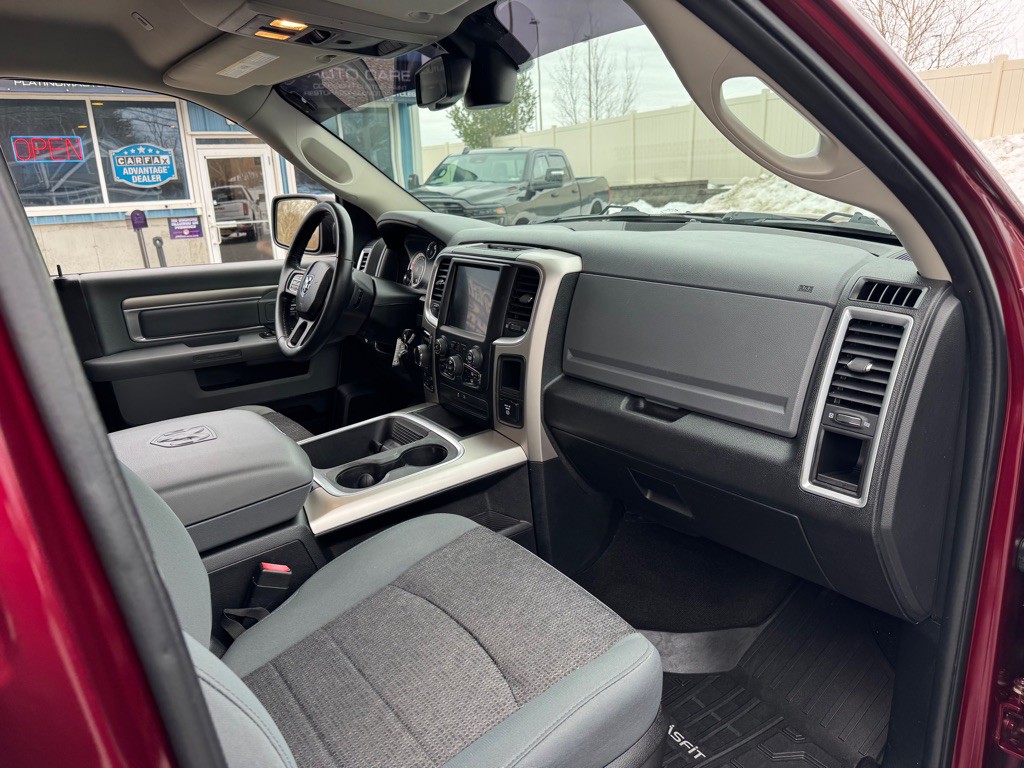 2017 RAM 1500 Image 10