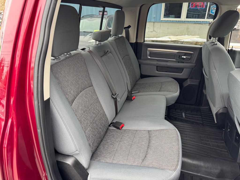 2017 RAM 1500 Image 19