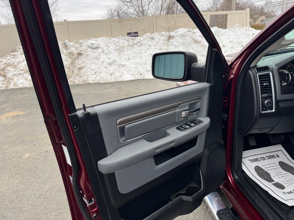 2017 RAM 1500 Image 22