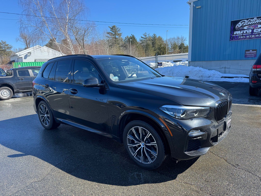 2019 BMW X5 Image 2