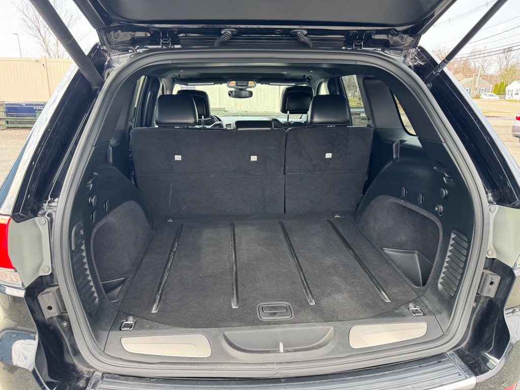 2017 Jeep Grand Cherokee Image 19