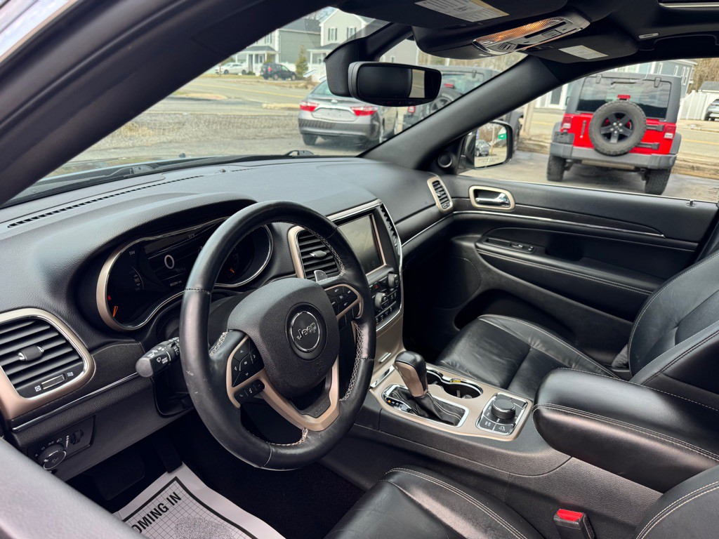 2017 Jeep Grand Cherokee Image 21