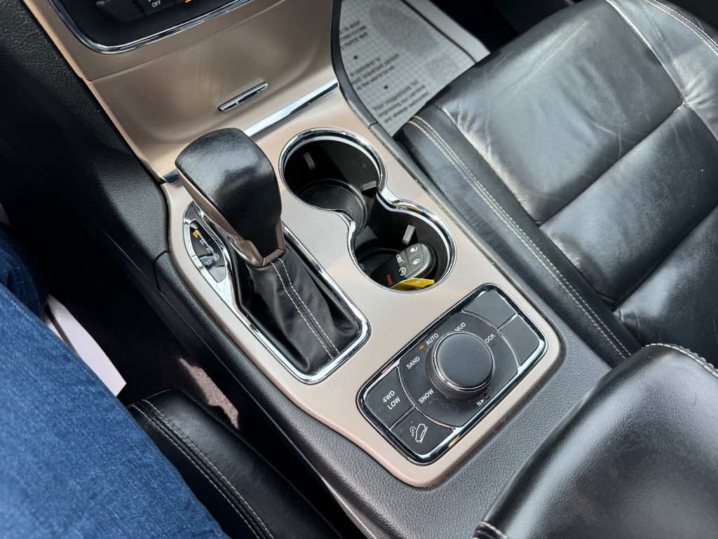 2017 Jeep Grand Cherokee Image 29