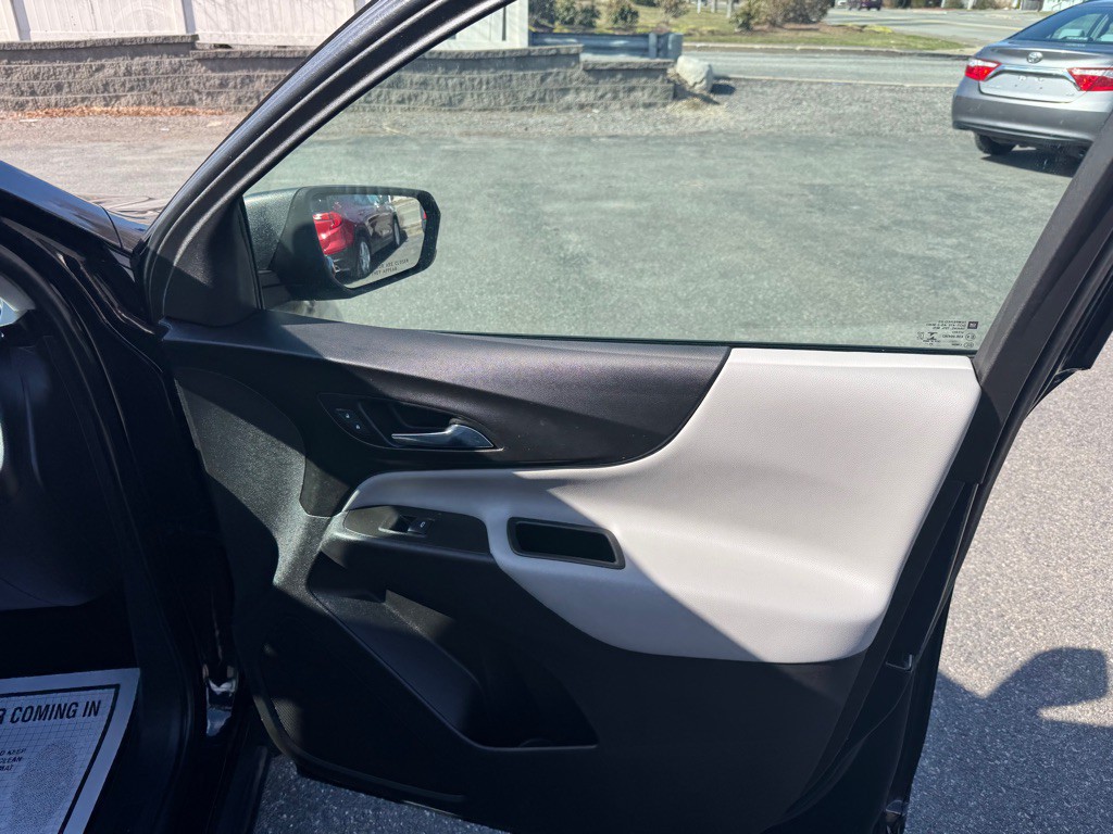 2021 Chevrolet Equinox Image 13