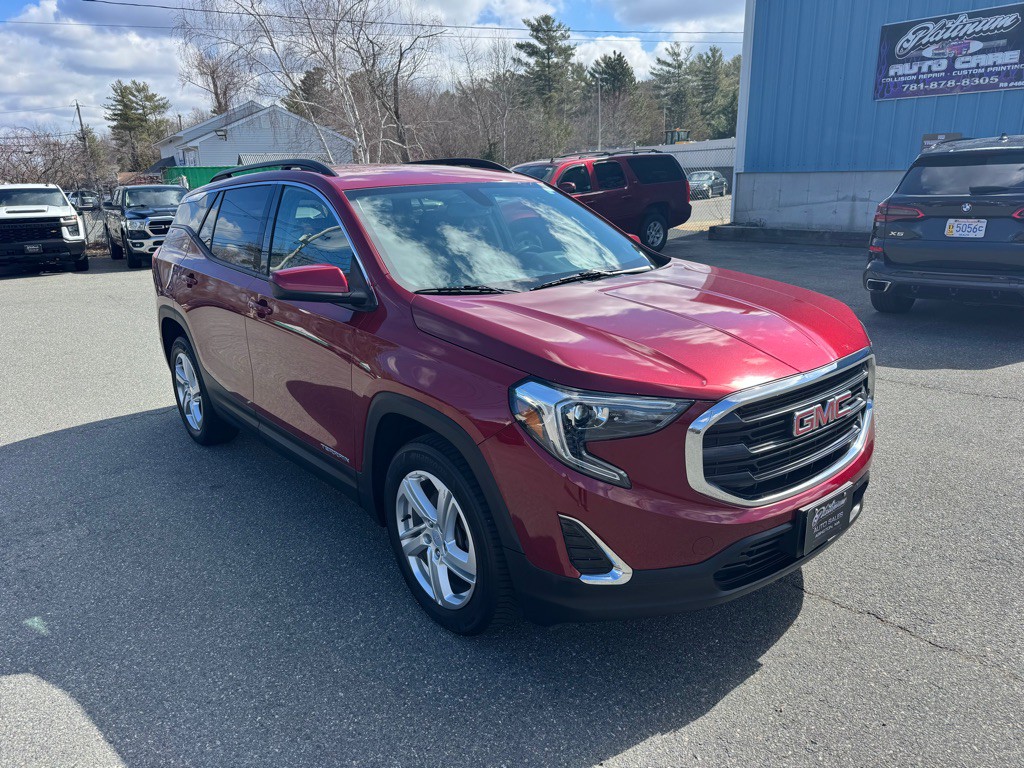 2018 GMC Terrain Image 2