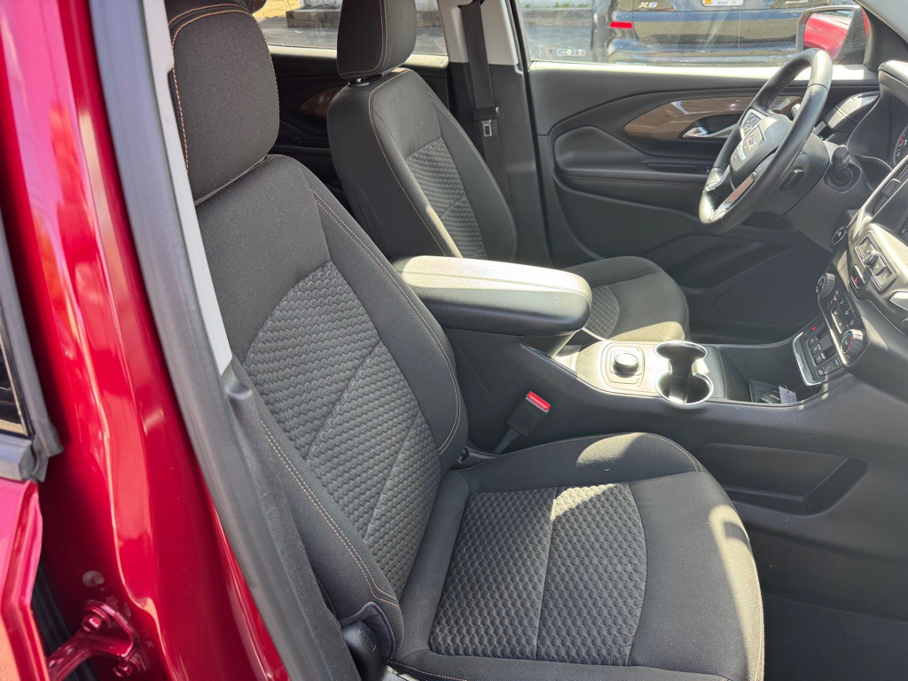 2018 GMC Terrain Image 11