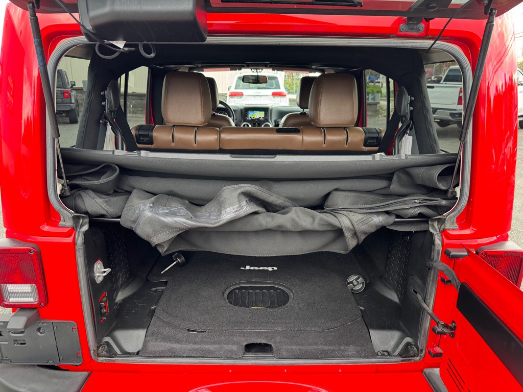 2017 Jeep Wrangler Unlimited Image 16