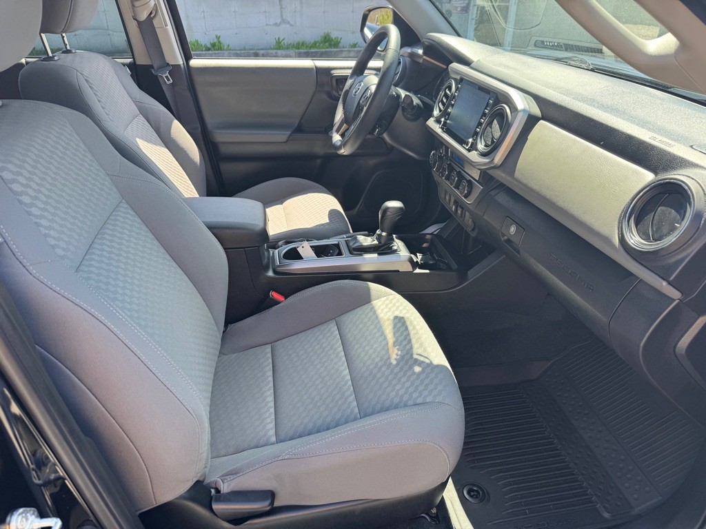 2023 Toyota Tacoma Image 11