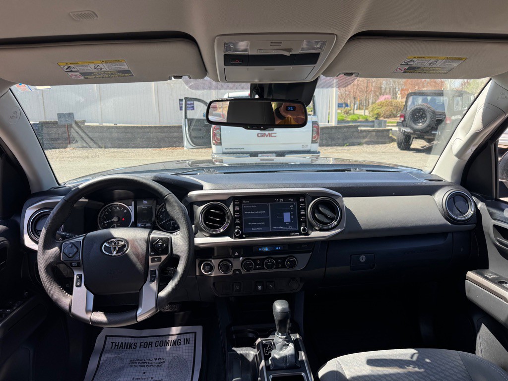 2023 Toyota Tacoma Image 17