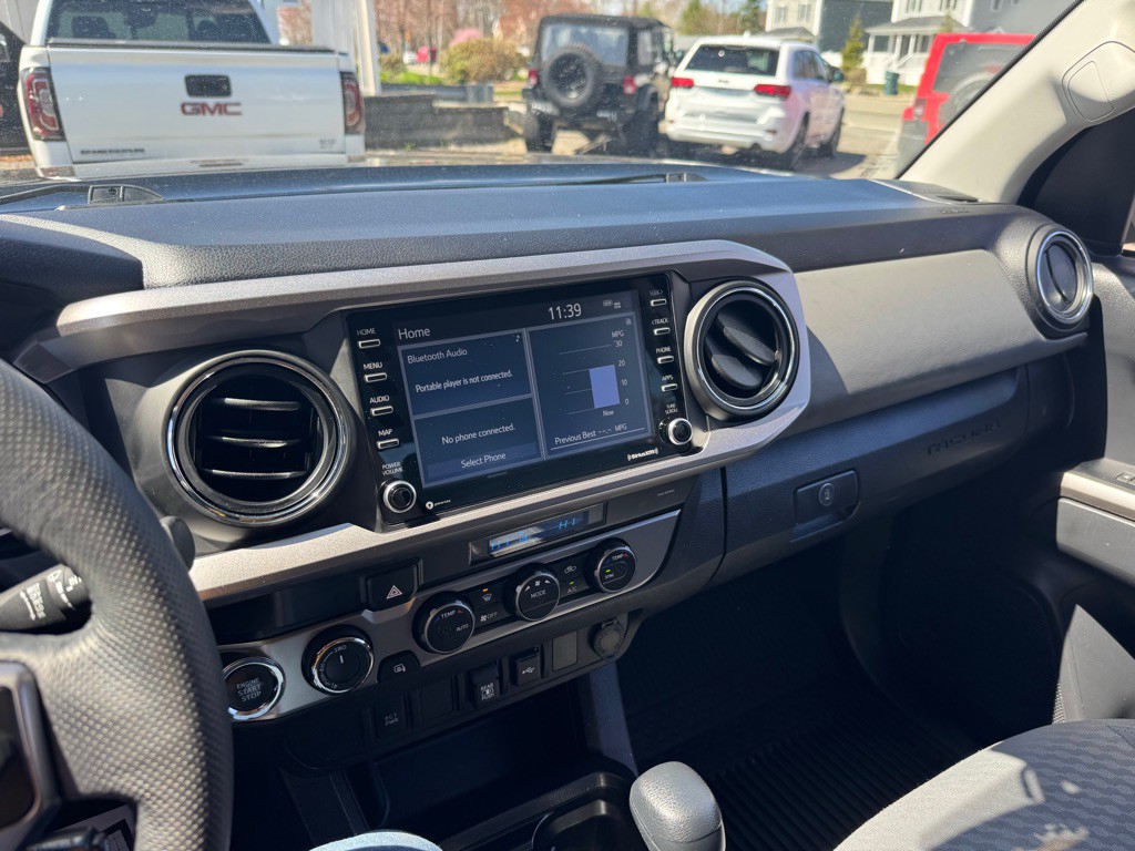 2023 Toyota Tacoma Image 24
