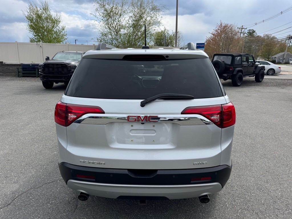 2019 GMC Acadia Image 7