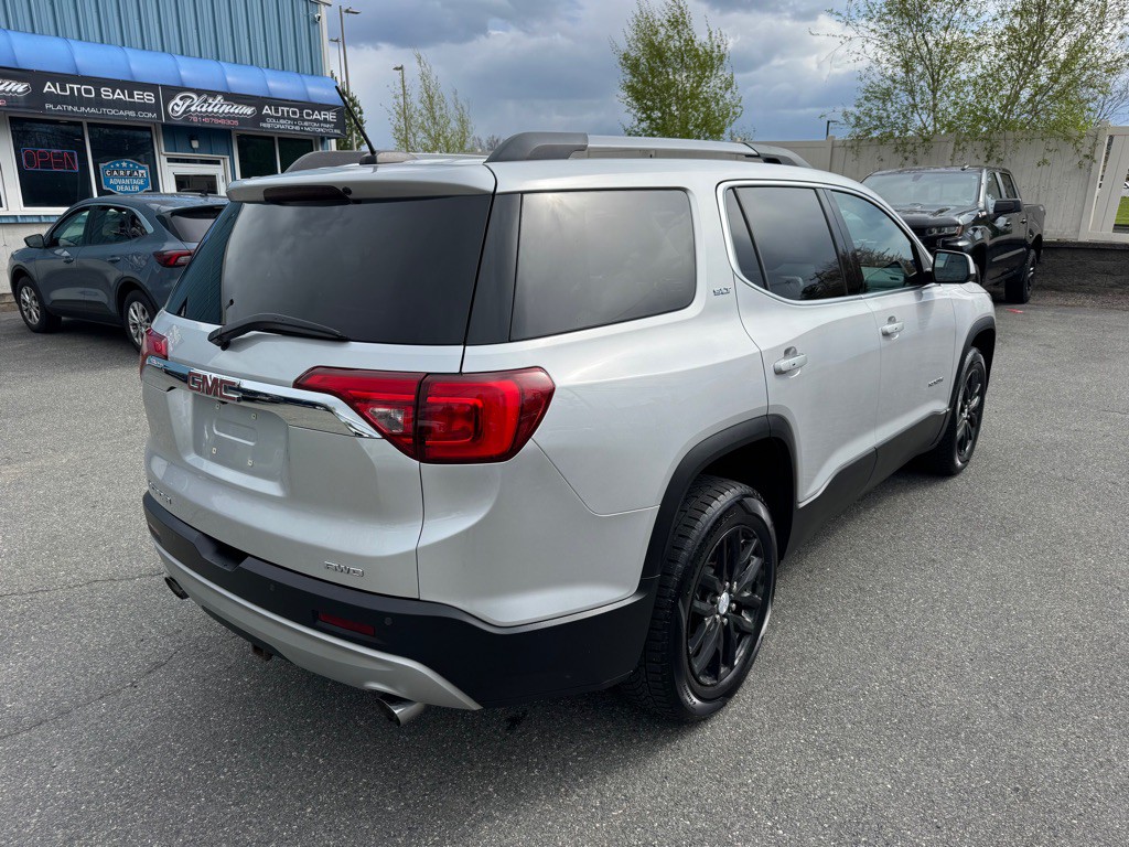 2019 GMC Acadia Image 8