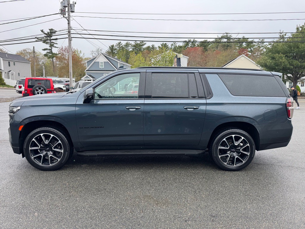 2021 Chevrolet Suburban Image 5