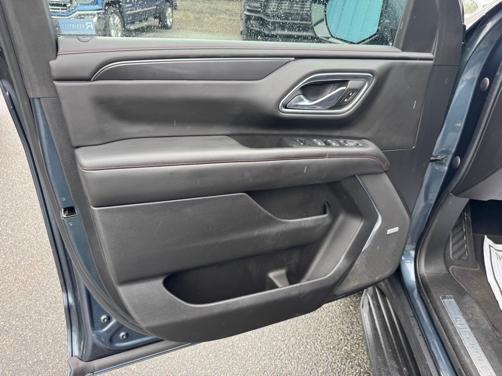 2021 Chevrolet Suburban Image 24