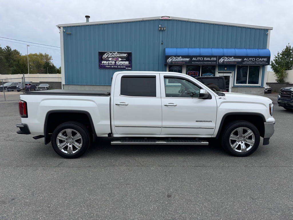 2017 GMC Sierra Image 1