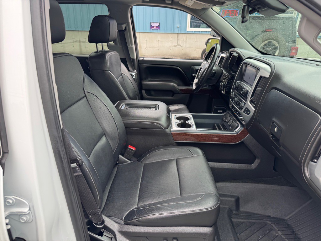 2017 GMC Sierra Image 9