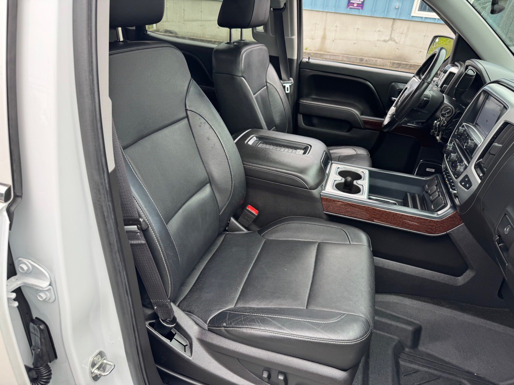 2017 GMC Sierra Image 12