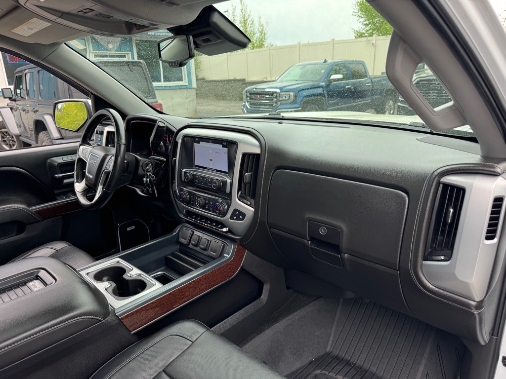 2017 GMC Sierra Image 14