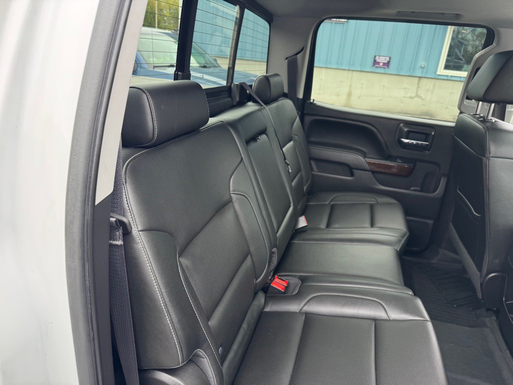 2017 GMC Sierra Image 18