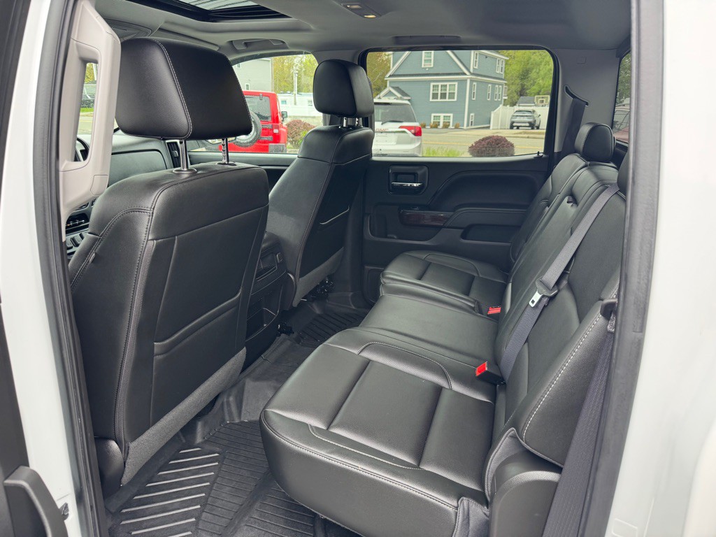 2017 GMC Sierra Image 19
