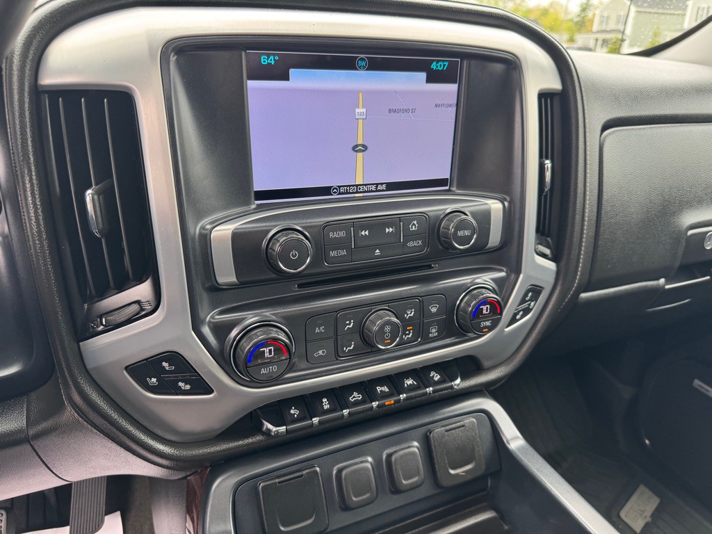 2017 GMC Sierra Image 27