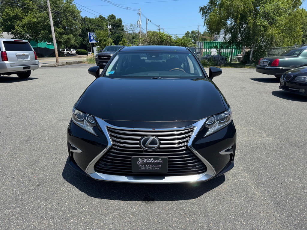 2016 Lexus ES Image 3