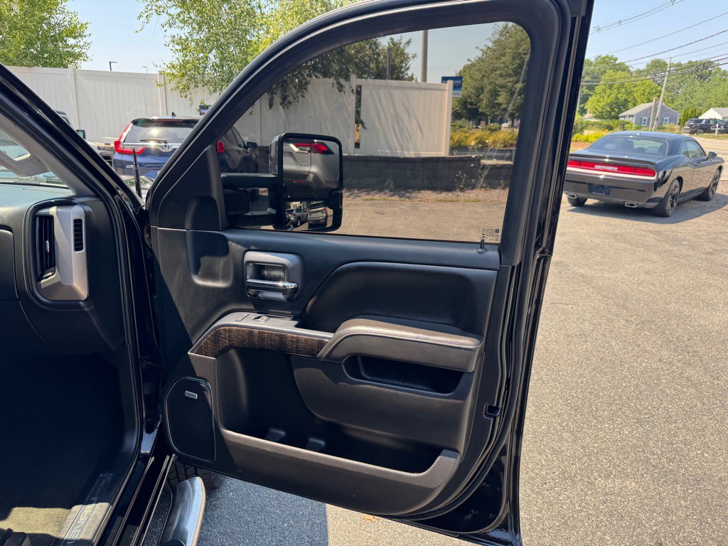 2016 GMC Sierra Image 15