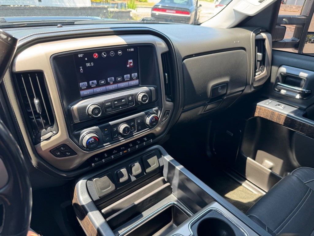2016 GMC Sierra Image 25