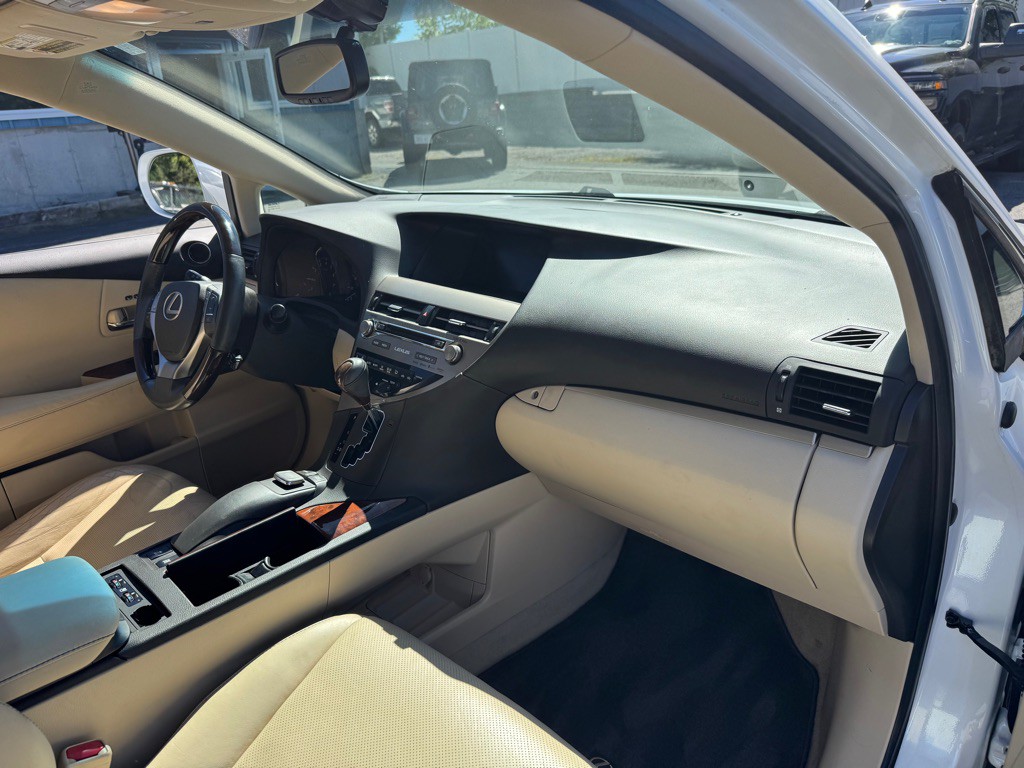 2015 Lexus RX Image 12