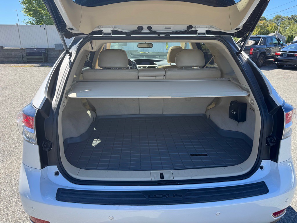 2015 Lexus RX Image 16