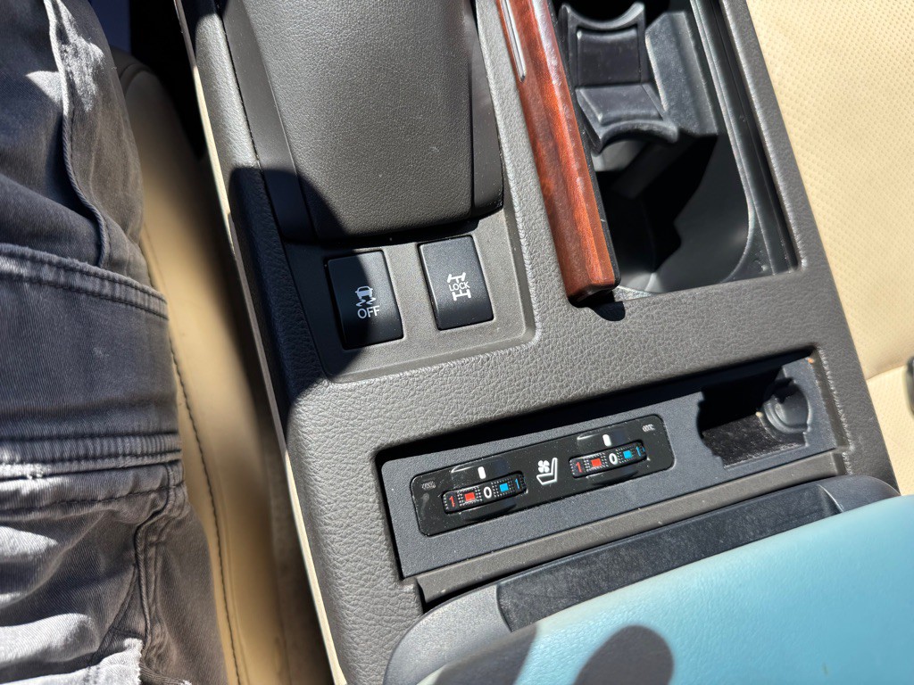 2015 Lexus RX Image 29