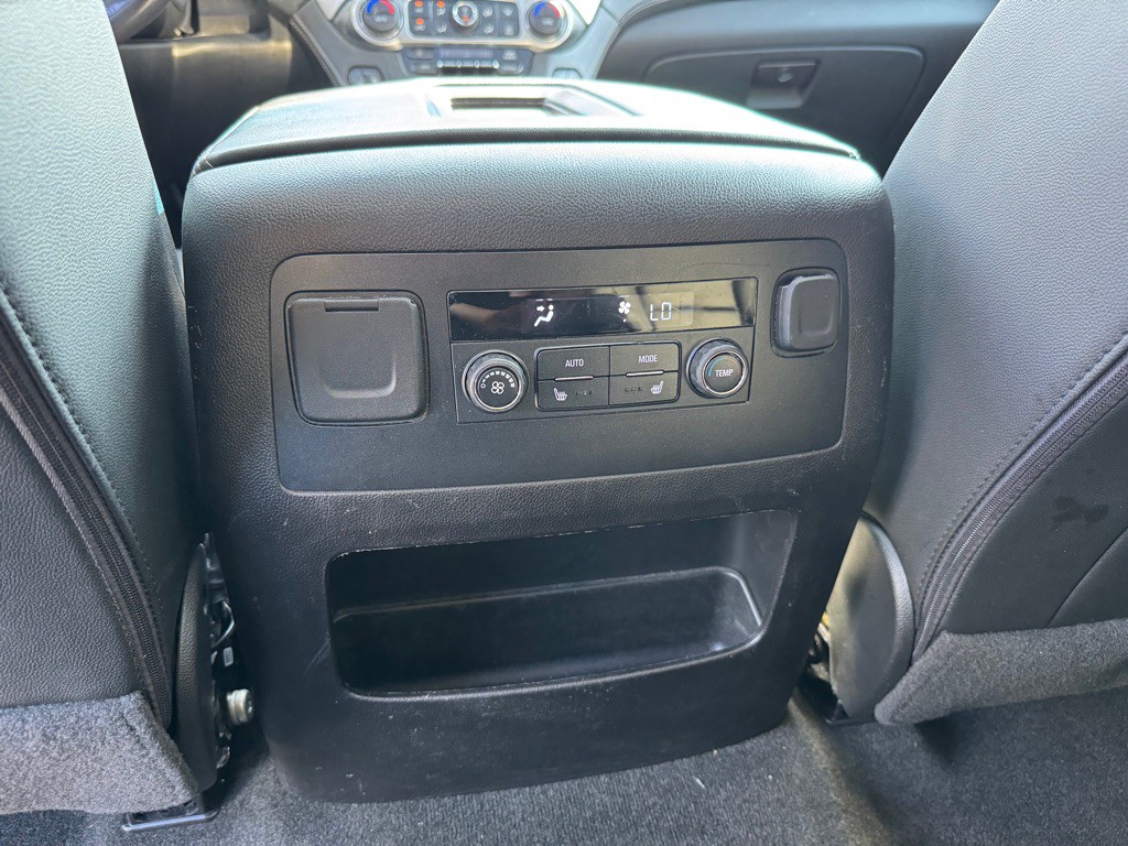 2018 Chevrolet Tahoe Image 19