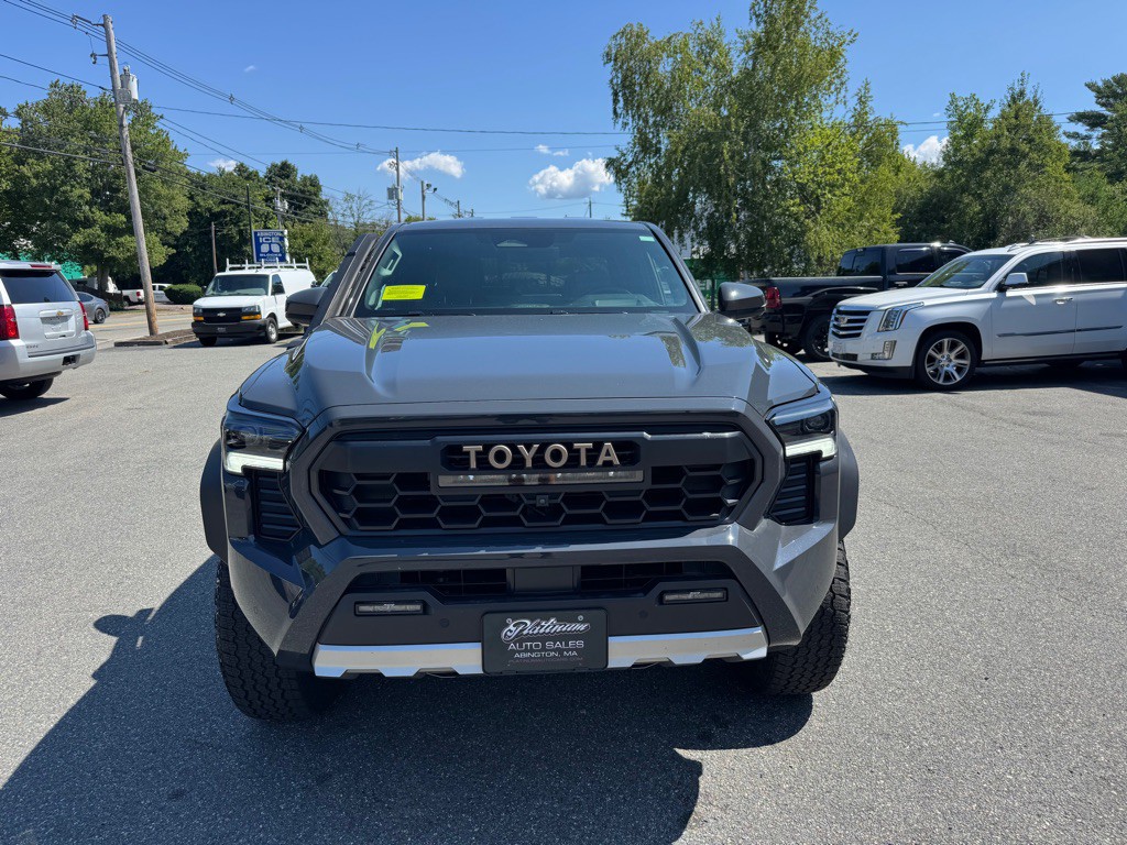 2024 Toyota Tacoma Image 3