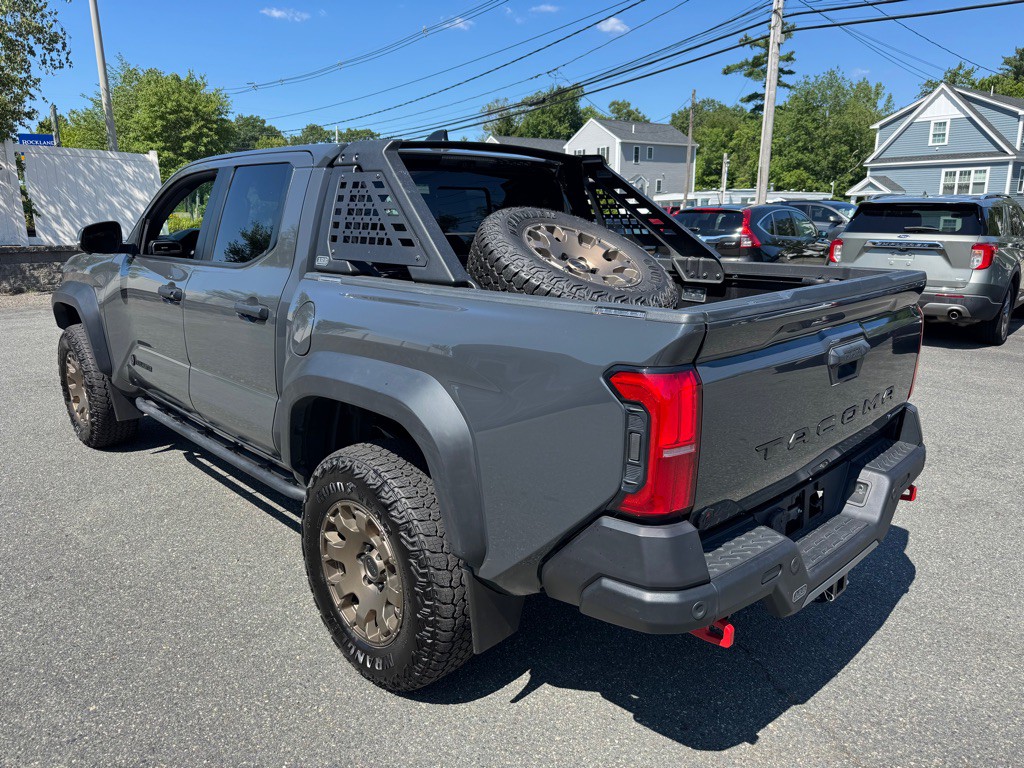2024 Toyota Tacoma Image 6