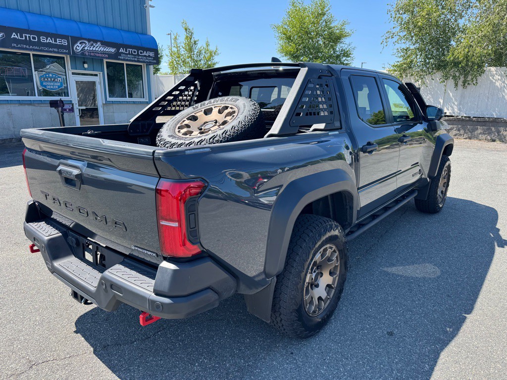 2024 Toyota Tacoma Image 8