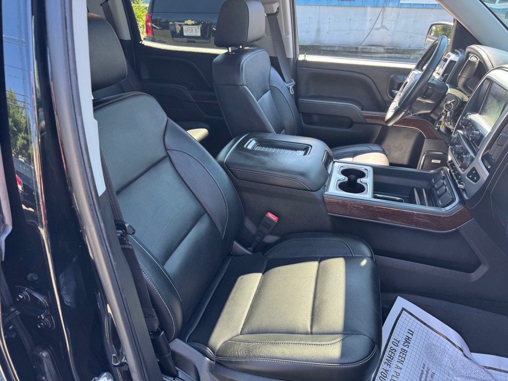 2018 GMC Sierra Image 11