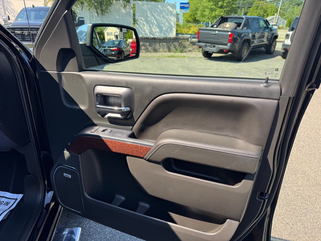 2018 GMC Sierra Image 13