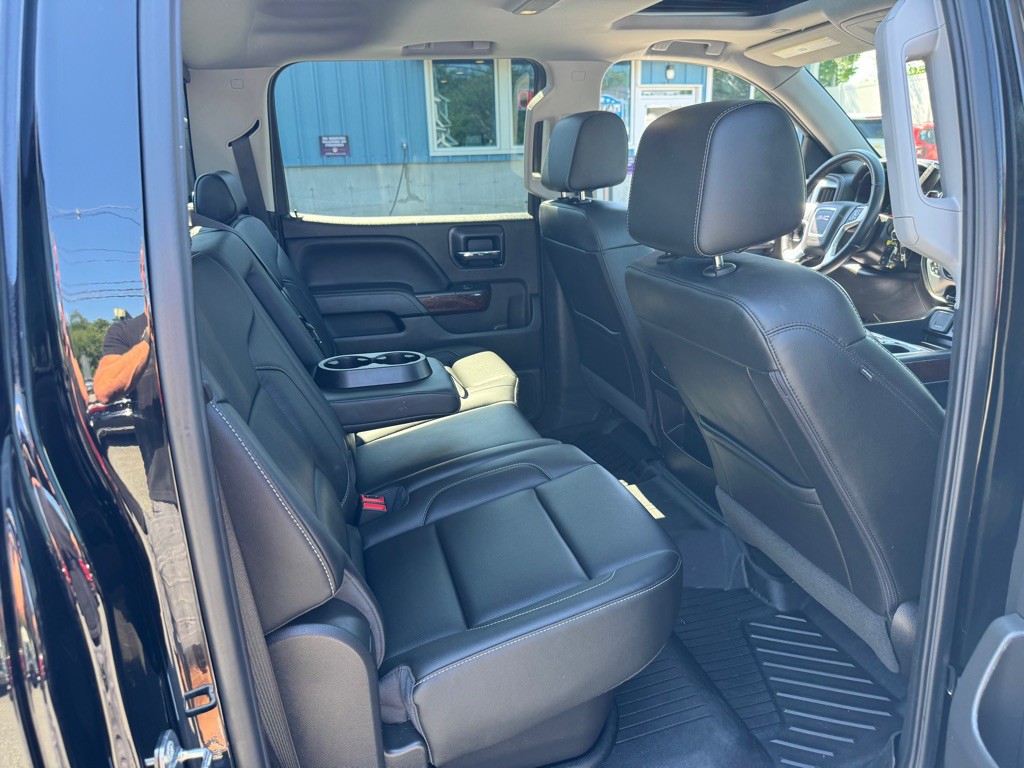 2018 GMC Sierra Image 14